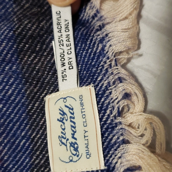 Lucky Brand Scarf - Picture 2 of 2